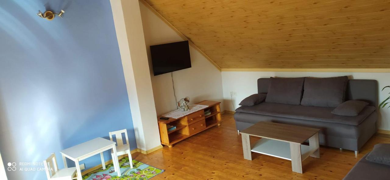 Apartmany Natalie Dvory nad Luznici Екстер'єр фото